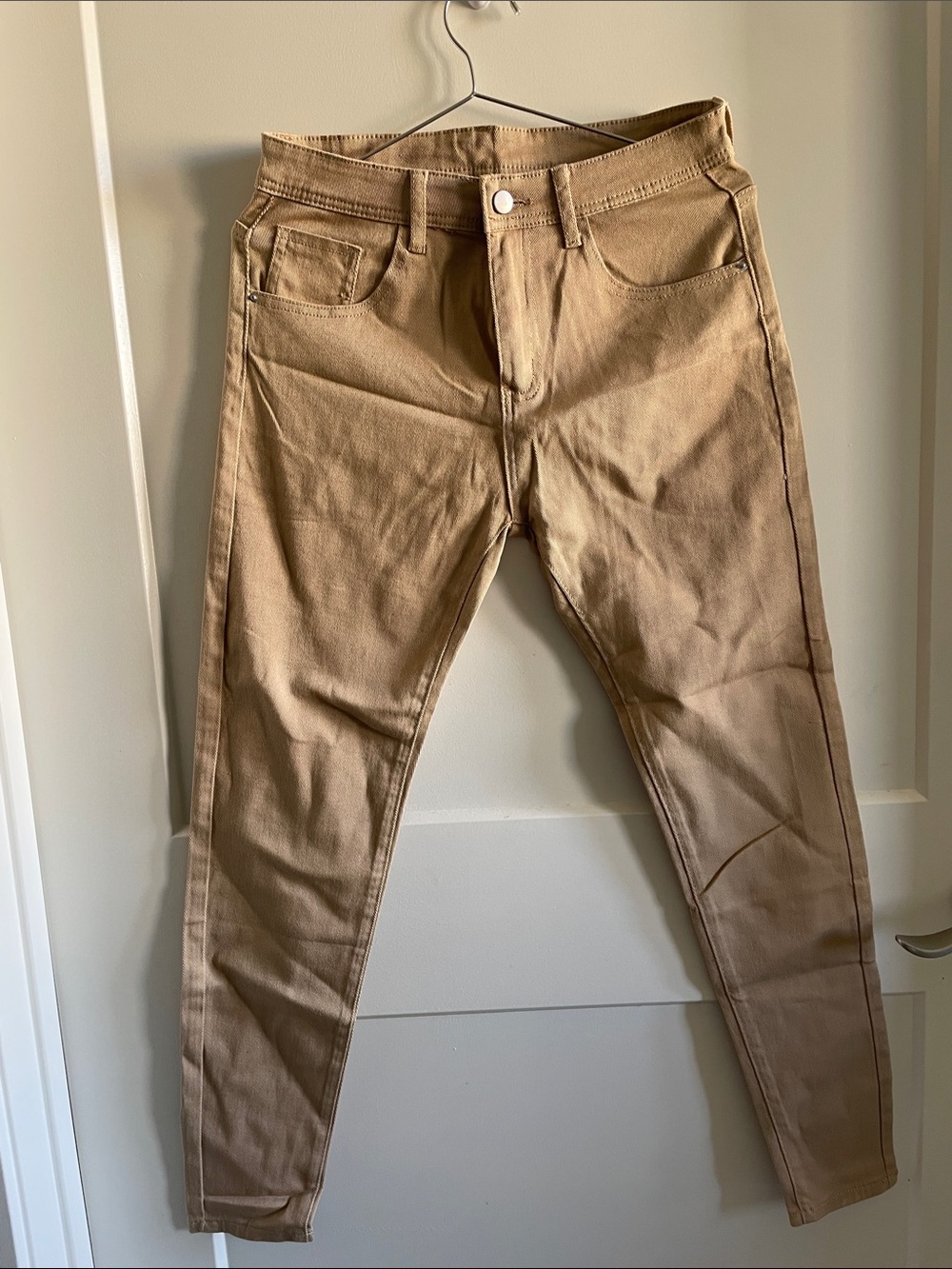 Men's Skinny Jeans in Light Tan